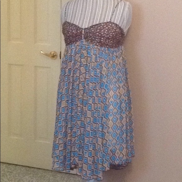 ❤️ Dress - Picture 2 of 4